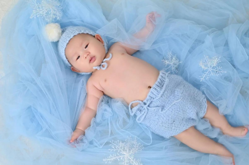 金昌宝宝几个月会认人